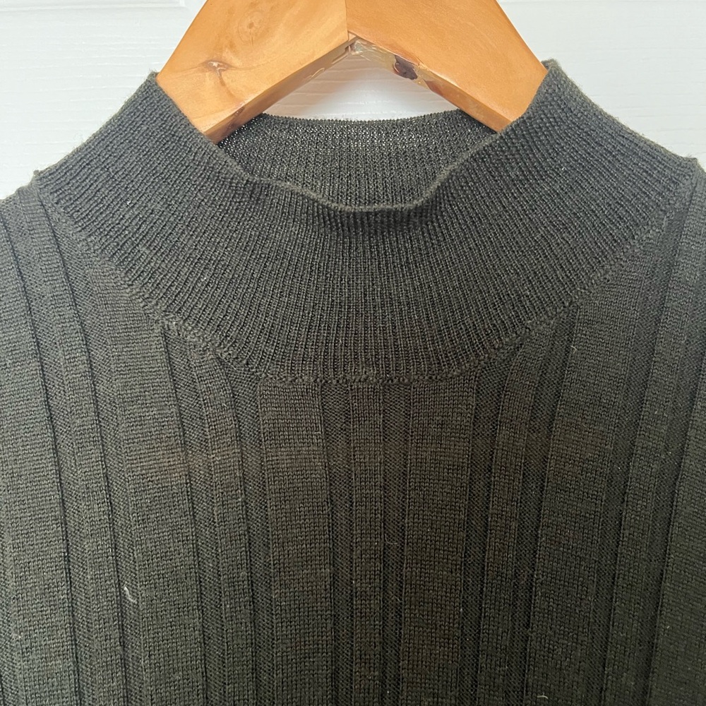 Prada Green Ribbed 100% Wool Shirt - Picture 3 of 6
